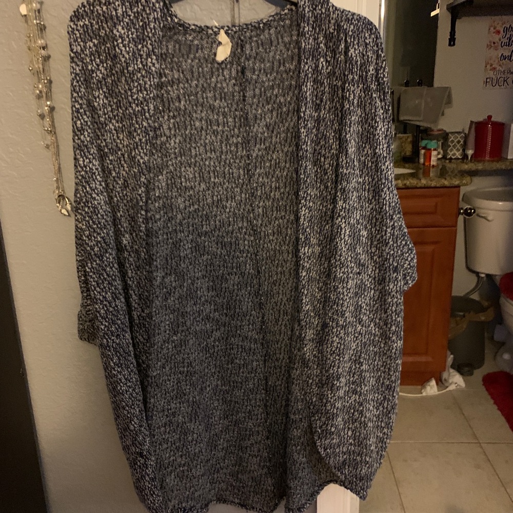 Women’s Cardigan
